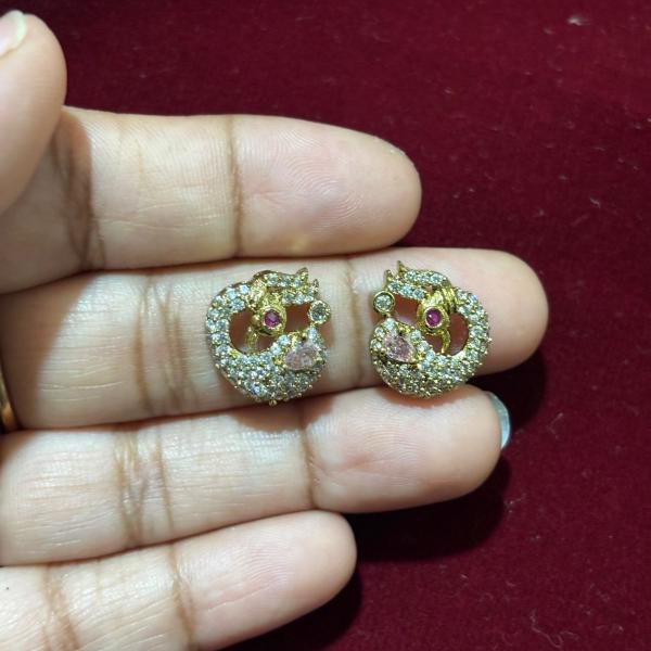 Victorian Mehandi Finish Peocock Side Brochures set 1 pair