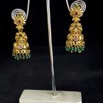 Gold Finish Butta's with green hydro hangings, Set of 1 Pair