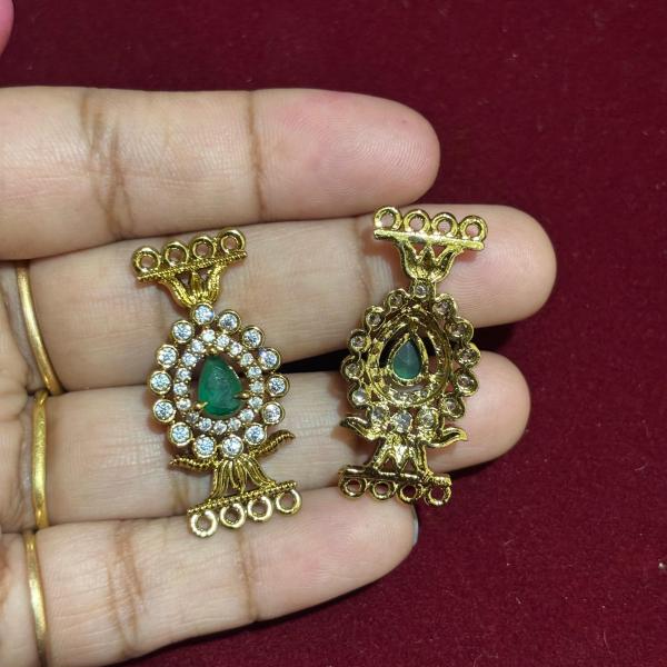 Victorian Side Pendants ,Set of Pair, Colours available