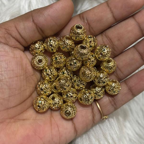 Anti Tarnish Gold colour 10mm Balls, Sold By 1 pc