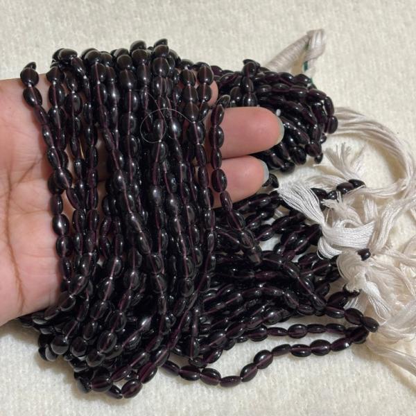 Monalisa Flat oval shape Beads  purple 4.5x7mm, Minimum Order Qty 2 lines