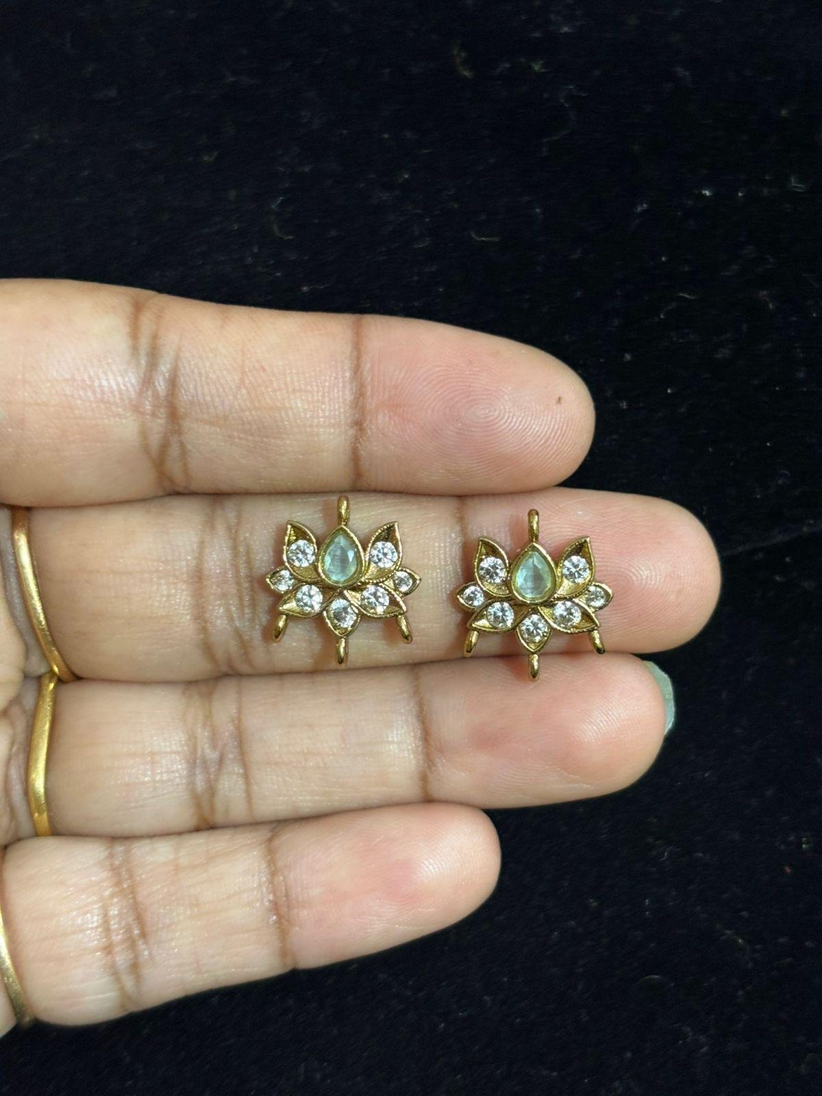 Lotus connectors set 1 pair (pink and green available)