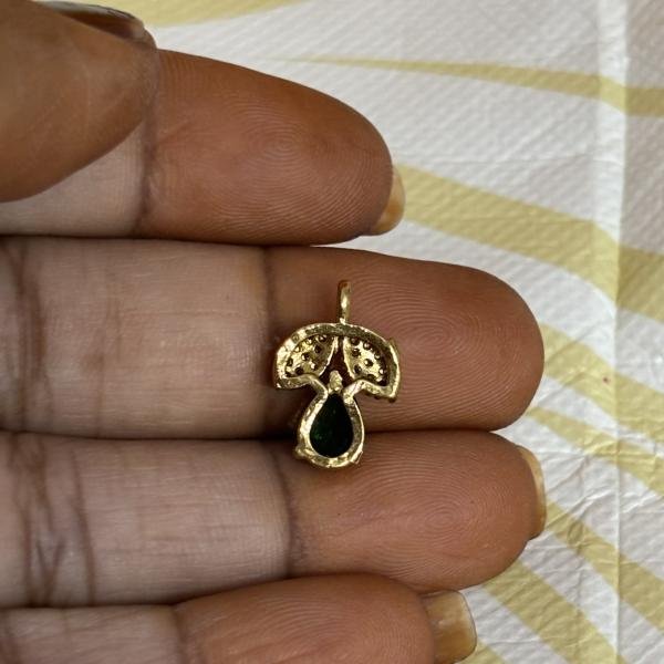 Gold Finish Green Charms, sold by 1 pc