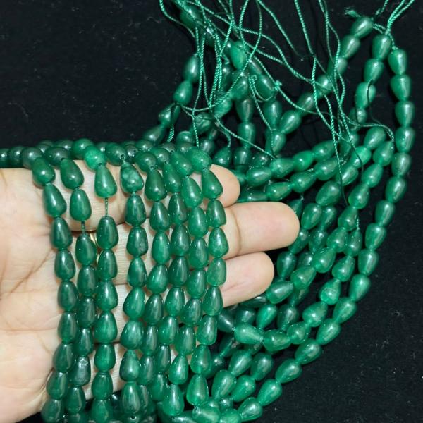 Monalisa Drop Shape Beads Green 8 x 6mm