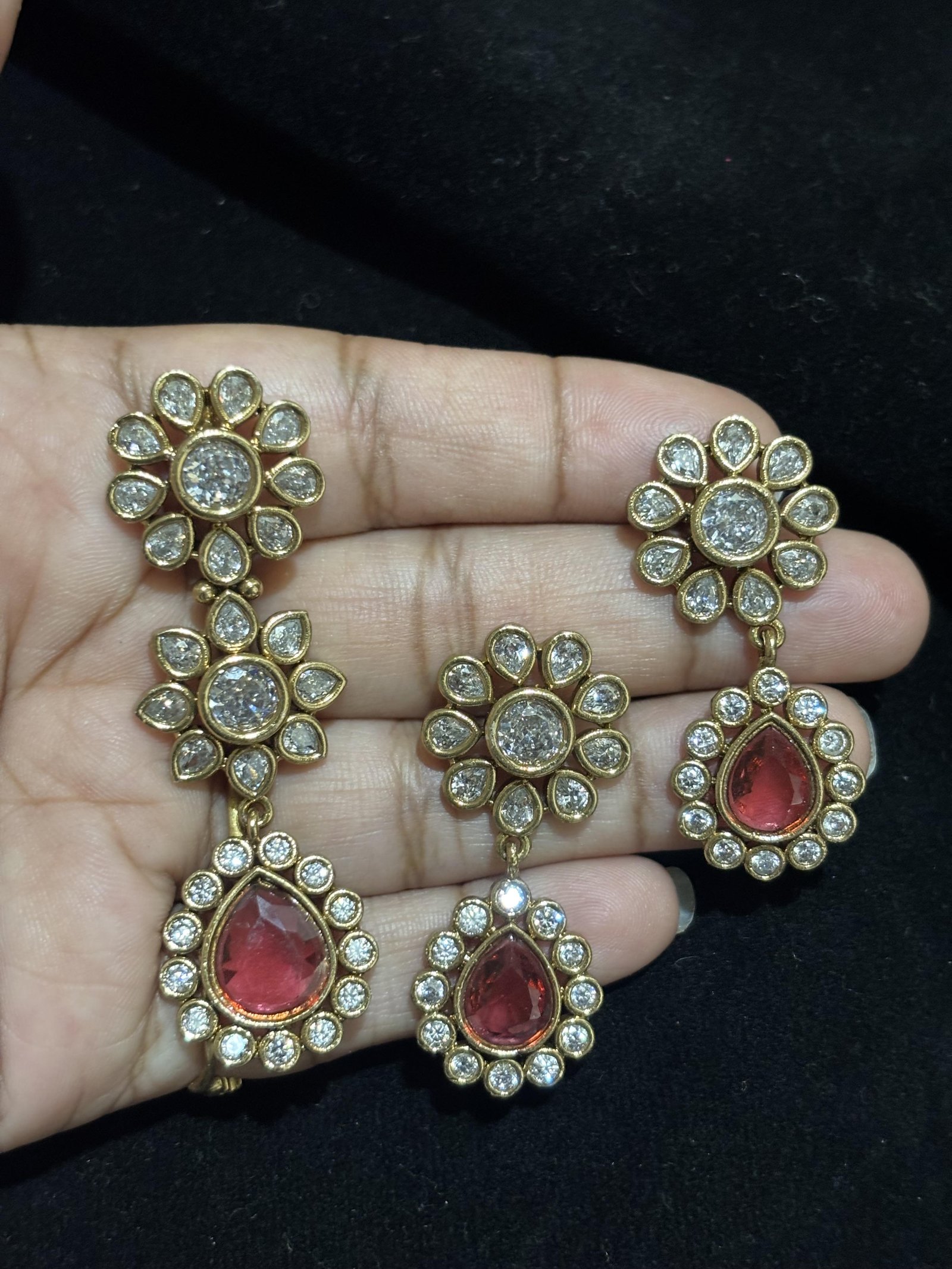Mehandhi Finish Pendant with 8 holes with Earrings , sold by 1 pc, Colours Available