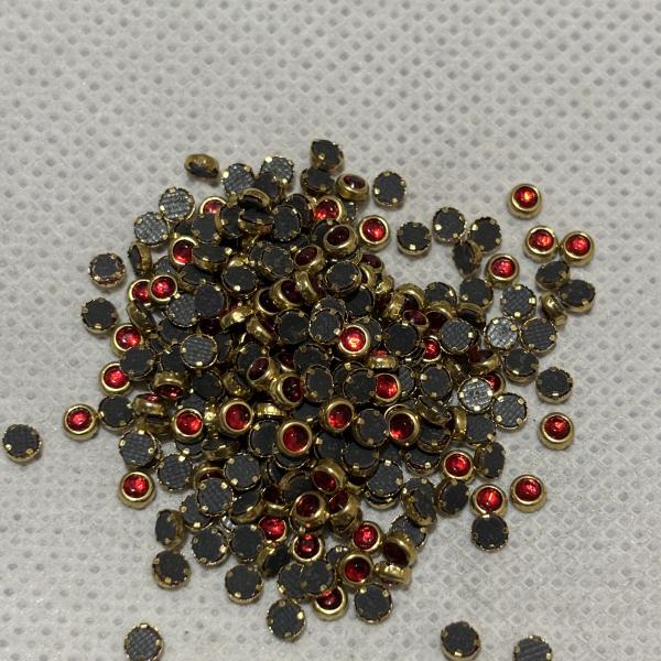 Kundhan Stone Round RED- 3mm