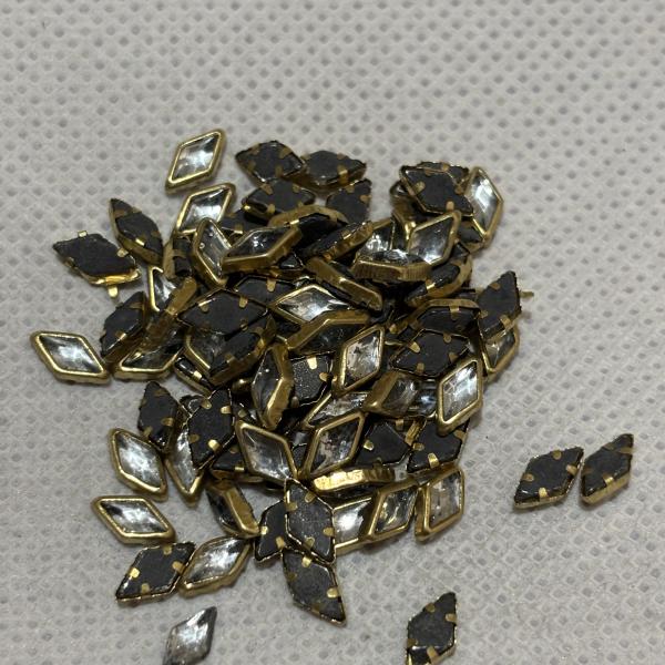 Kundhan Stone White Diamond - 8 x 4mm