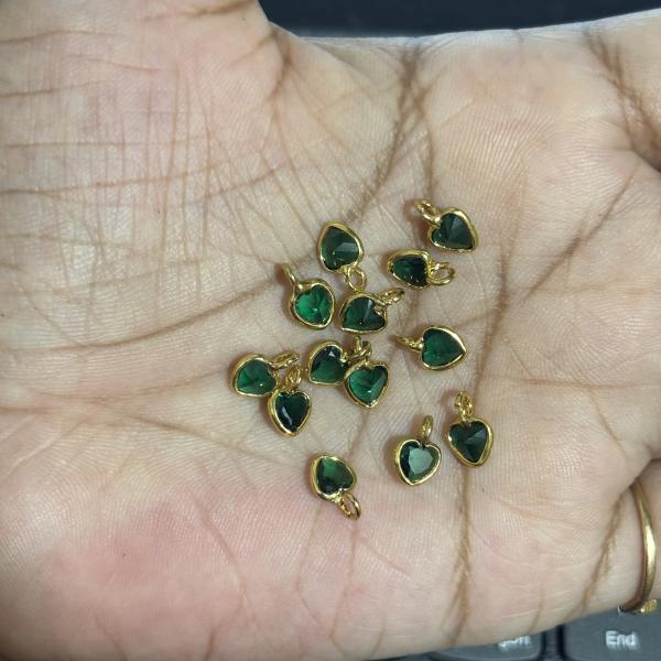 Polki Stones Heart Shape , Colours available ,Minimum Qty 2 pcs