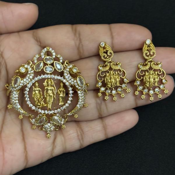 Ram parivar Antique Pendant with Ramparivar ear rings